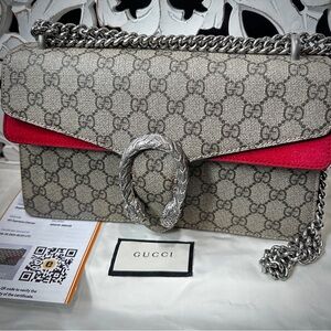 Authentic Gucci Dionysus GG Supreme Shoulder Bag Red Suede Trim Silver Chain